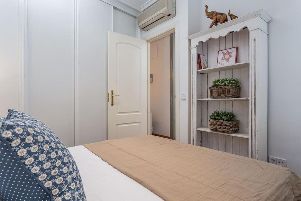 Mad Coco Vintage Apartment Plaza Mayor Madrid Luaran gambar